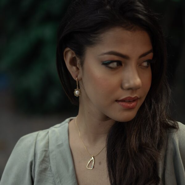 Evelina | Pearl Earrings - Image 2