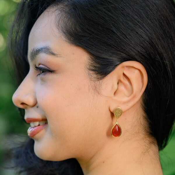 Reina | Red Onyx Earrings - Image 2